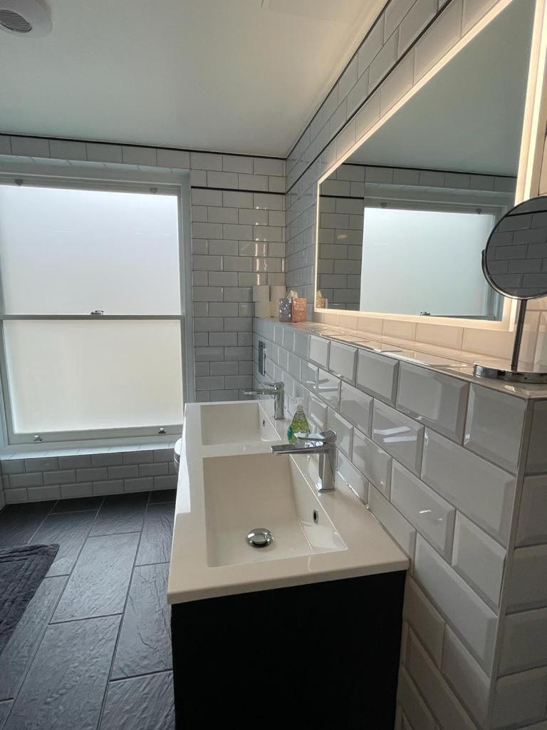 Luxury Apartment In Belsize Park Londra Dış mekan fotoğraf