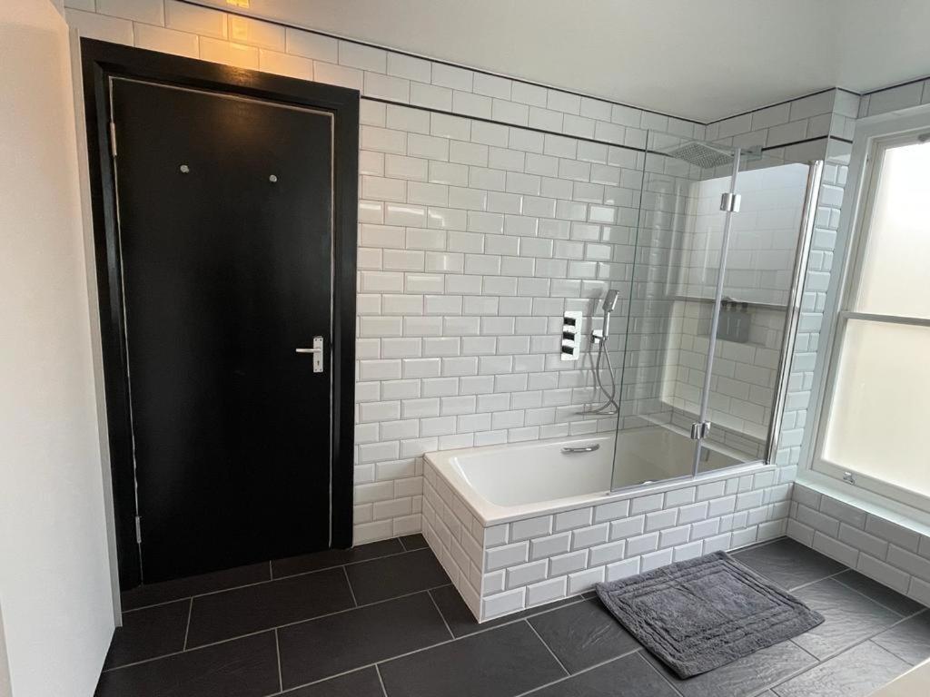 Luxury Apartment In Belsize Park Londra Dış mekan fotoğraf