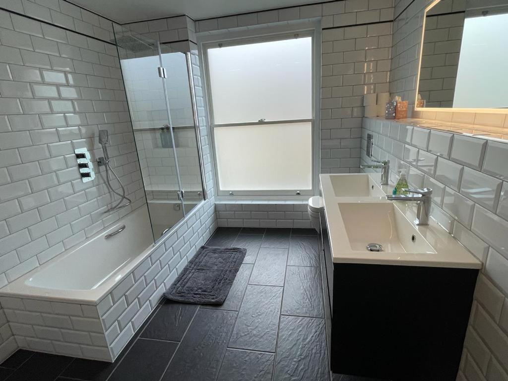 Luxury Apartment In Belsize Park Londra Dış mekan fotoğraf